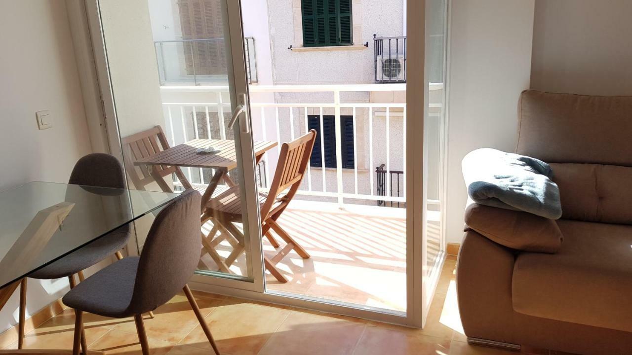 Sonne & Meerblick Aus 40 Grad Heissem Whirlpool Geniessen - Zentral Am Hafen Und Dennoch Ruhig Cala Ratjada  Kültér fotó